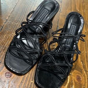 Jennifer Moore Black Sandle